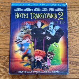Hotel Transylvania 2 Blu-ray DVD and Blu-ray 3D no DVD in box